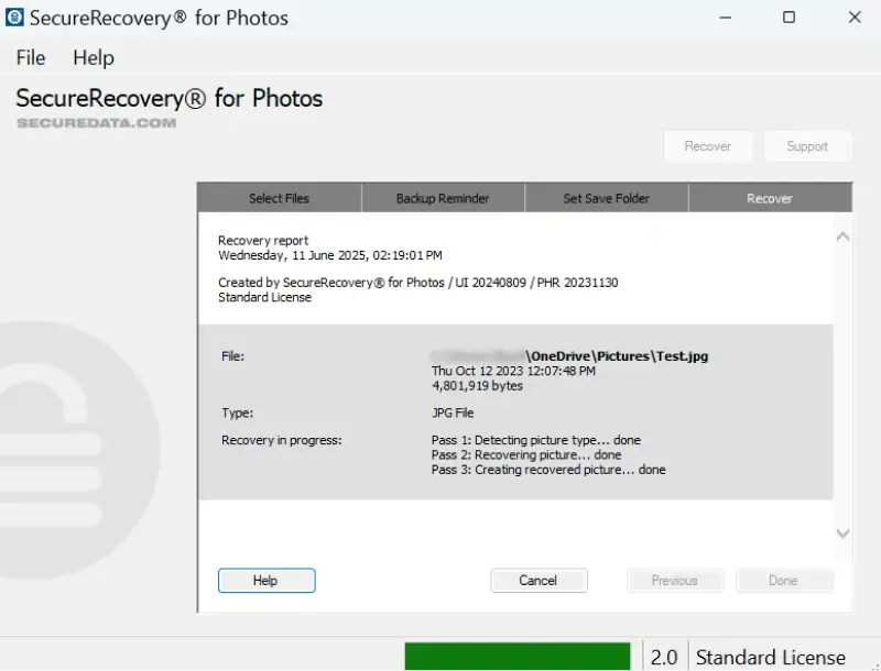 A screenshot showing the recovery process of SecureRecovery® For Photos.